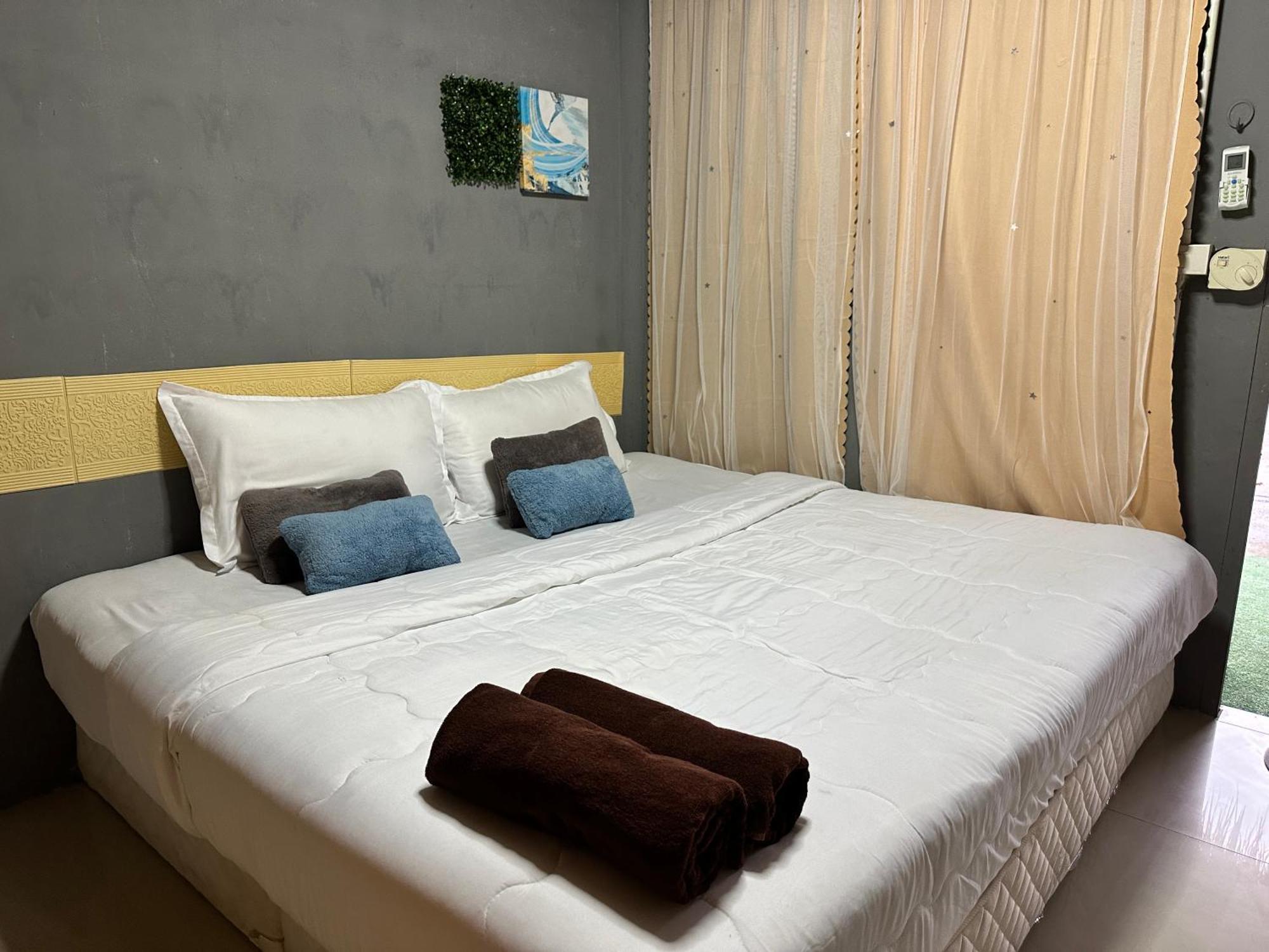 Me Hostel & Homestay At Haadrin Хаад Рин Экстерьер фото